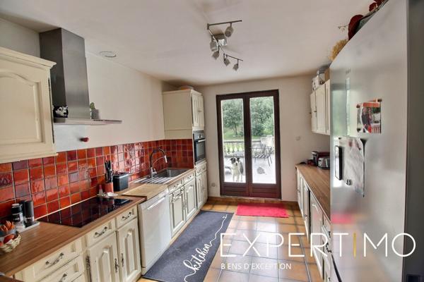 Fuveau (13710) Villa 5 chambres vue sainte Victoire sur 2 Logements