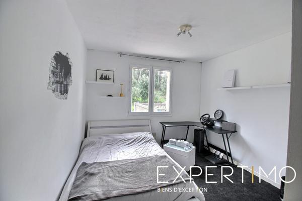 Fuveau (13710) Villa 5 chambres vue sainte Victoire sur 2 Logements