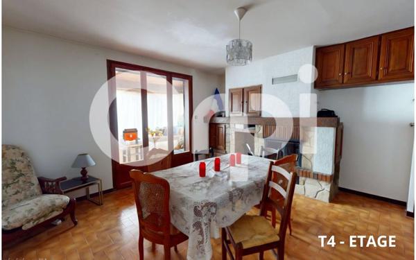 Maison à vendre    6 pièces •  Cuers