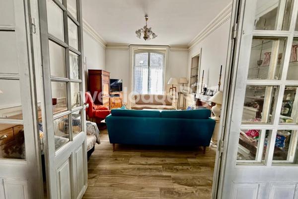 Maison à vendre 9 pièces de 212 m² à Levroux