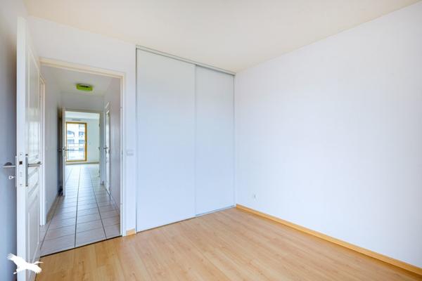 Appartement à louer 1 000 € CC Bron 3 p 86 m² DPE C