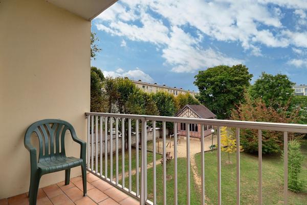 Appartement Le Plessis Bouchard 4 pièce(s) 79.02 m2+ PLACES DE PARKING+ CAVE