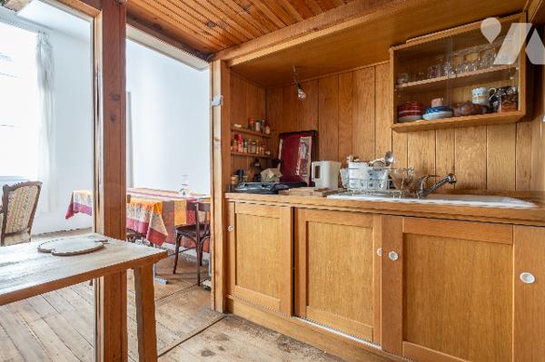 PARIS 4ème -  AU  COEUR DU MARAIS - RUE DES ROSIERS - APPARTEMENT 2 PIECES