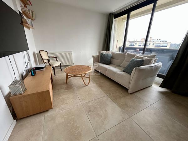 Appartement Poissy 3 pièce(s) 56 m2 229 000 € ** - Référence 9094