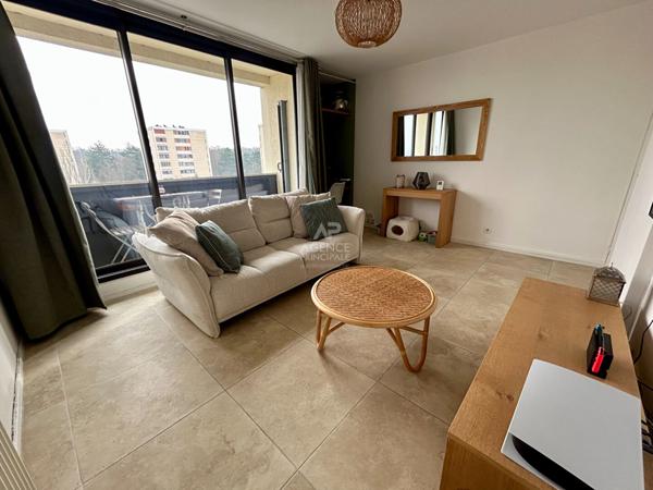 Appartement Poissy 3 pièce(s) 56 m2 229 000 € ** - Référence 9094