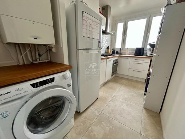 Appartement Poissy 3 pièce(s) 56 m2 229 000 € ** - Référence 9094