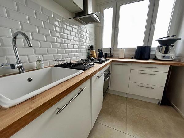Appartement Poissy 3 pièce(s) 56 m2 229 000 € ** - Référence 9094