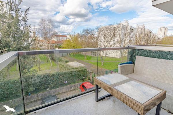 Appartement à vendre |                                       Bordeaux |                                        2 pièces  |  40 m²