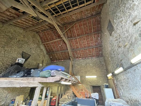 Propriété 250m2 avec studio indépendant LIZIERES (23)