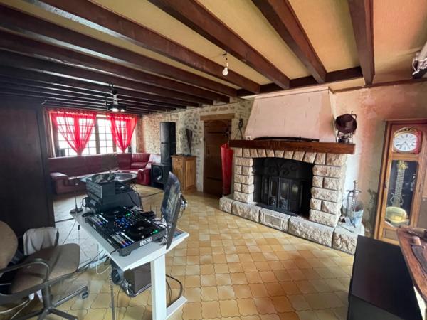 Propriété 250m2 avec studio indépendant LIZIERES (23)