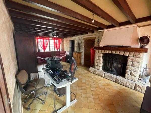 Propriété 250m2 avec studio indépendant LIZIERES (23)