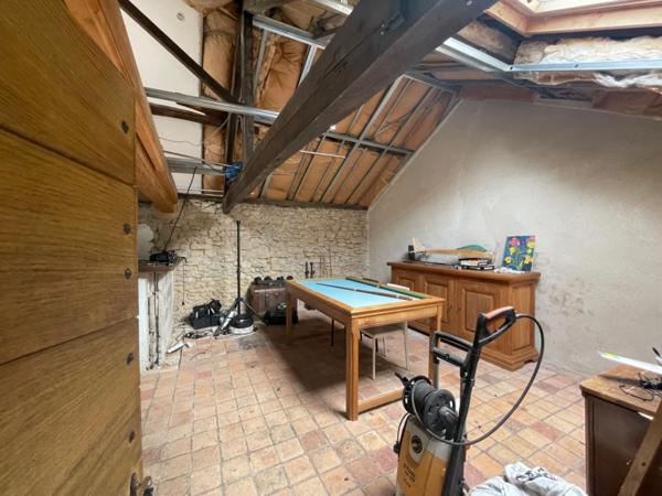 Propriété 250m2 avec studio indépendant LIZIERES (23)