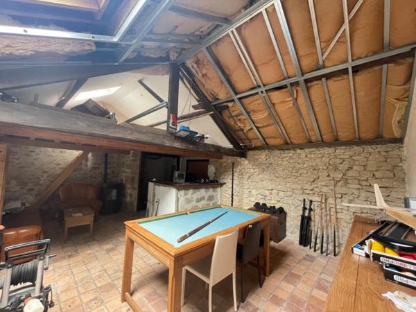 Propriété 250m2 avec studio indépendant LIZIERES (23)