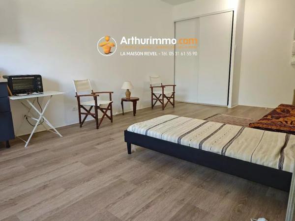 Location                                                      Appartement
                        
                     1 pièces                      33 m2                     à Sorèze