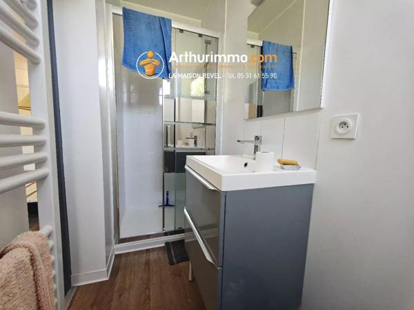 Location                                                      Appartement
                        
                     1 pièces                      33 m2                     à Sorèze