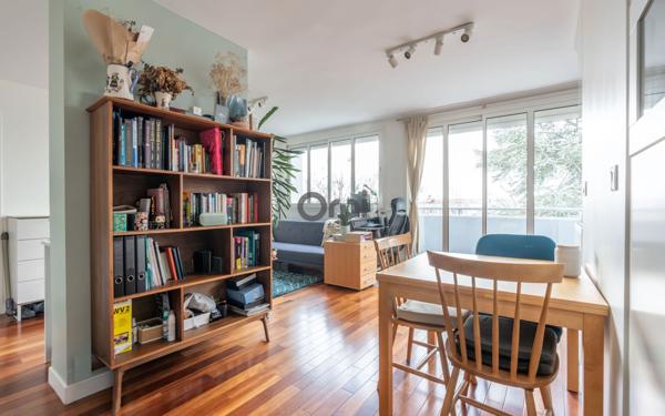 Appartement à vendre    2 pièces • 48,04 m2 Saint-Maur-des-Fossés