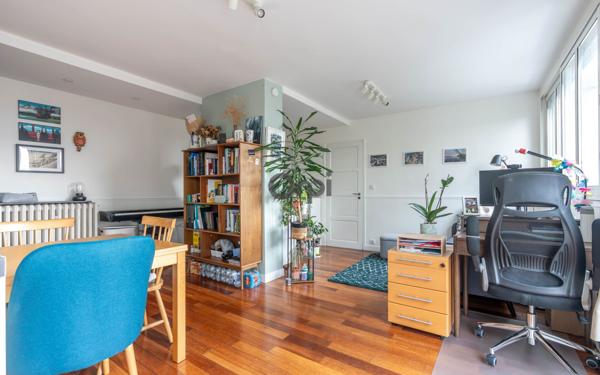 Appartement à vendre    2 pièces • 48,04 m2 Saint-Maur-des-Fossés