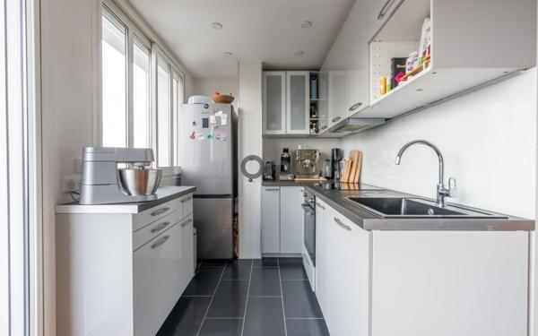 Appartement à vendre    2 pièces • 48,04 m2 Saint-Maur-des-Fossés