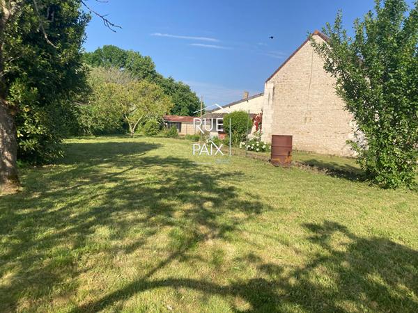 86540 THURE Charmante Maison à Thuré 86540