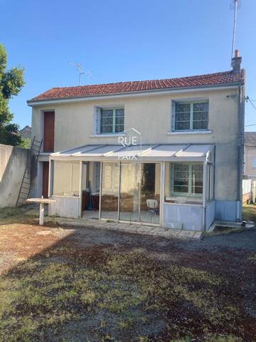 86540 THURE Charmante Maison à Thuré 86540