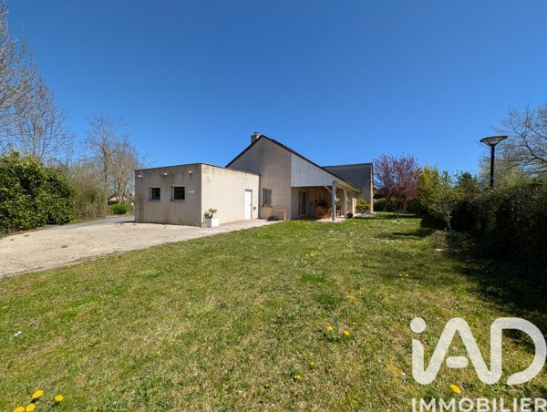 Maison à vendre 6 pièces 142 m² Laissac-Sévérac l'Église