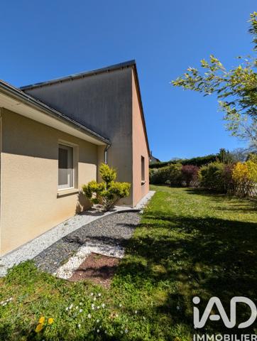 Maison à vendre 6 pièces 142 m² Laissac-Sévérac l'Église