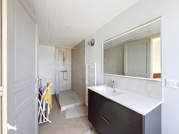 Maison 617 730 € Saint-Denis-d'Oléron 5 p 93 m² DPE F