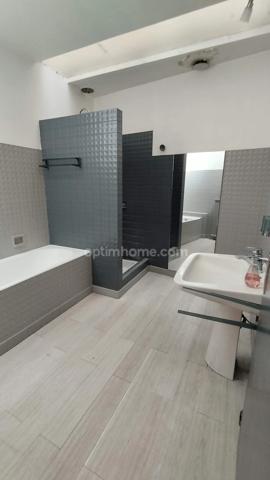 Maison à vendre BAR LE DUC - rénovation soignée - 126 m² - dépendances - terrasse et terrain.