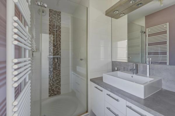 Maison à vendre 6 pièces VERSONNEX (01)