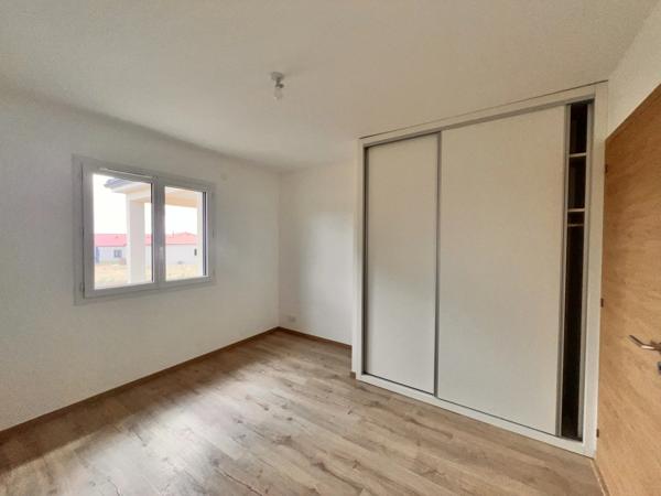 Maison contemporaine  à vendre de plein pied 5 pièces ISLE (87)