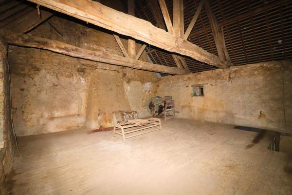 Ensembles de maisons + annexes + terrain