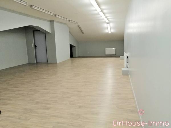 Bureau à vendre 13 pièces de 400 m²