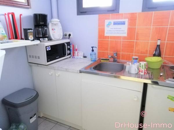 Bureau à vendre 13 pièces de 400 m²