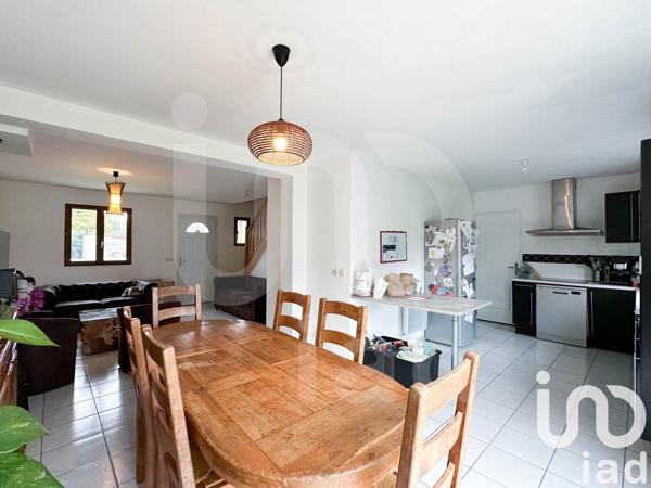 Maison traditionnelle 5 pièces de 100 m² à Longueil-Annel (60150)