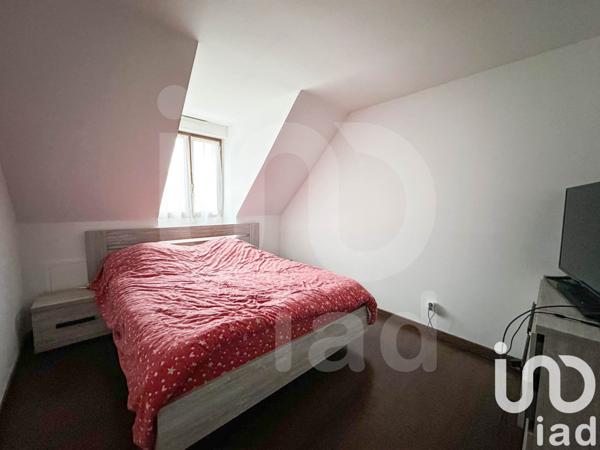 Maison traditionnelle 5 pièces de 100 m² à Longueil-Annel (60150)