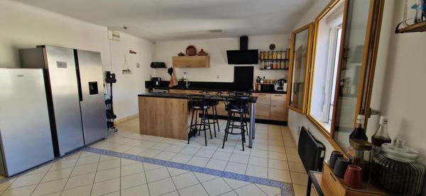 maison bourg saint andeol 07700  Bourg-Saint-Andéol (07700)