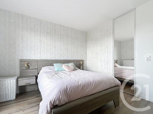 Appartement F2 à vendre  2 pièces - 44,20 m2 VILLECRESNES - 94