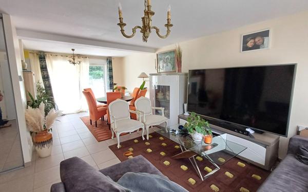 Maison à vendre    5 pièces • 93 m2 Nemours