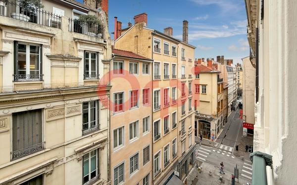 Appartement à vendre    5 pièces • 113,72 m2 Lyon 2