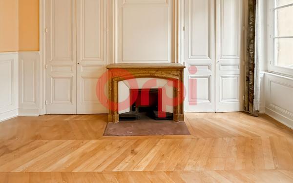 Appartement à vendre    5 pièces • 113,72 m2 Lyon 2