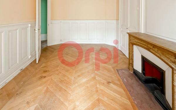 Appartement à vendre    5 pièces • 113,72 m2 Lyon 2