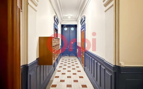 Appartement à vendre    5 pièces • 113,72 m2 Lyon 2