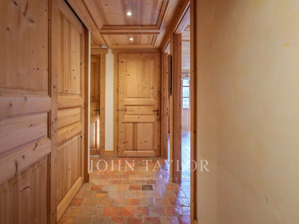 APPARTEMENT - PROCHE CENTRE