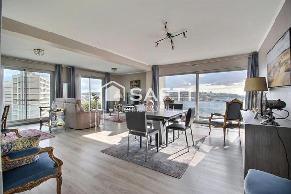 Appartement 110 m2 face mer.