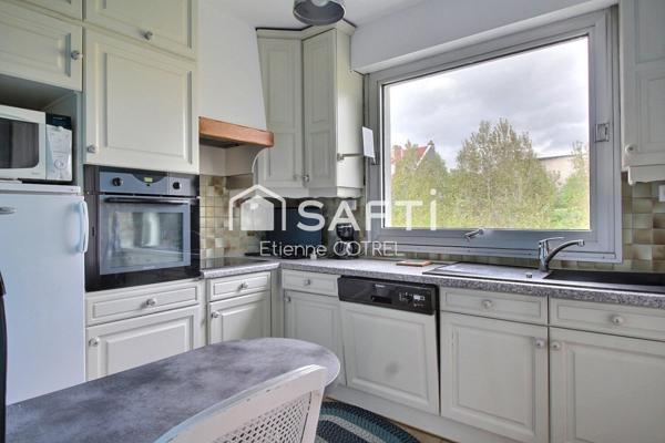 Appartement 110 m2 face mer.