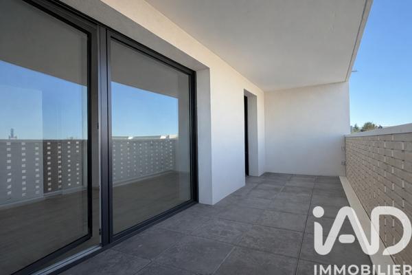 Location appartement 3 pièces 61 m² Tours