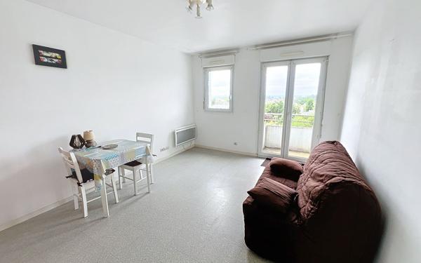 Appartement à louer    1 pièce • 22,71 m2 Joué-lès-Tours