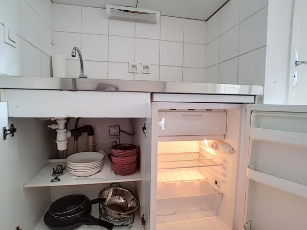 A VENDRE - Dans Résidence étudiante, VENDU LOUE. Grenoble, Confortable T1 meublé proche Institut urbanisme et de géographie