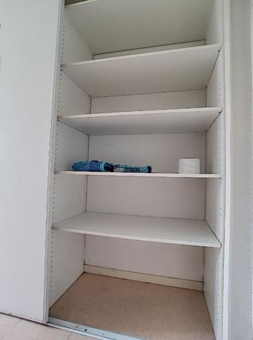 A VENDRE - Dans Résidence étudiante, VENDU LOUE. Grenoble, Confortable T1 meublé proche Institut urbanisme et de géographie