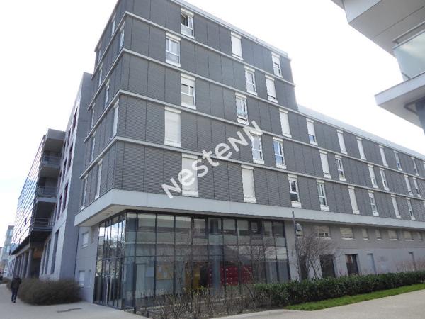 A VENDRE - Dans Résidence étudiante, VENDU LOUE. Grenoble, Confortable T1 meublé proche Institut urbanisme et de géographie